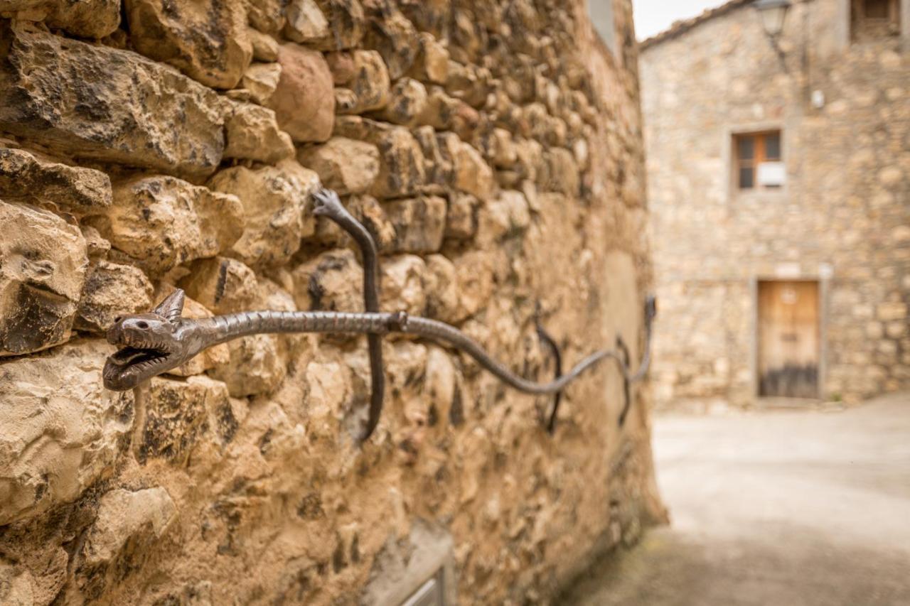 Hostal Centre Del Montsec Llimiana Exterior photo