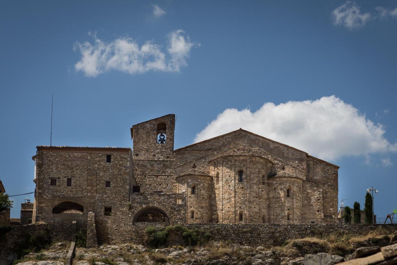 Hostal Centre Del Montsec Llimiana Exterior photo